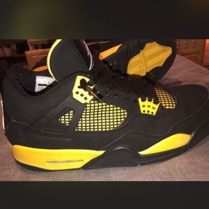 Jordan retro 4’s